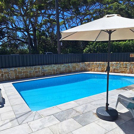 Bay House Motel Bateau Bay Bagian luar foto