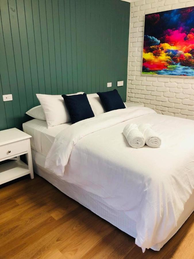 Bay House Motel Bateau Bay Bagian luar foto