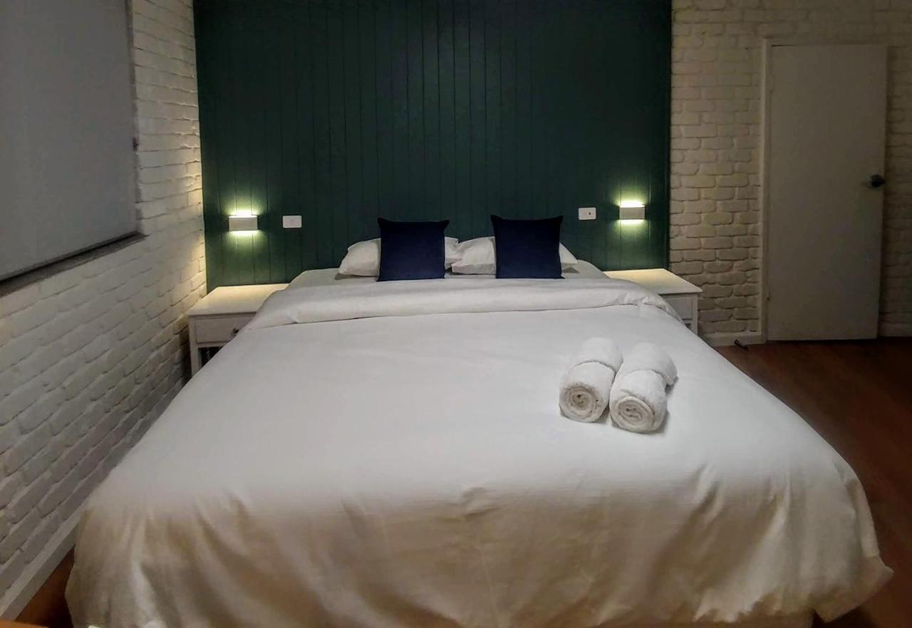 Bay House Motel Bateau Bay Bagian luar foto